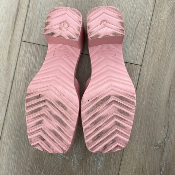 Pink Gucci rubber platform size 5 - Picture 4 of 4